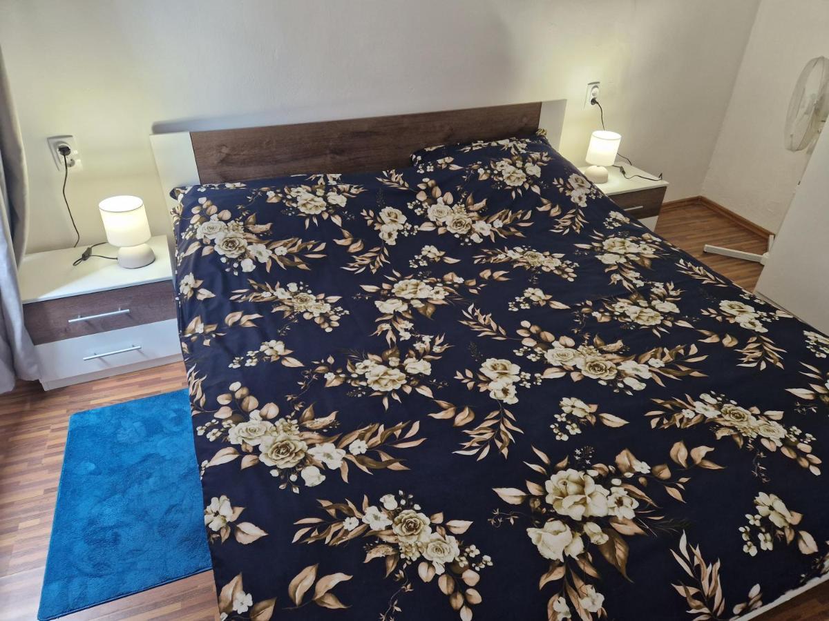 Crystal Deluxe Apartment Rovinj Luaran gambar