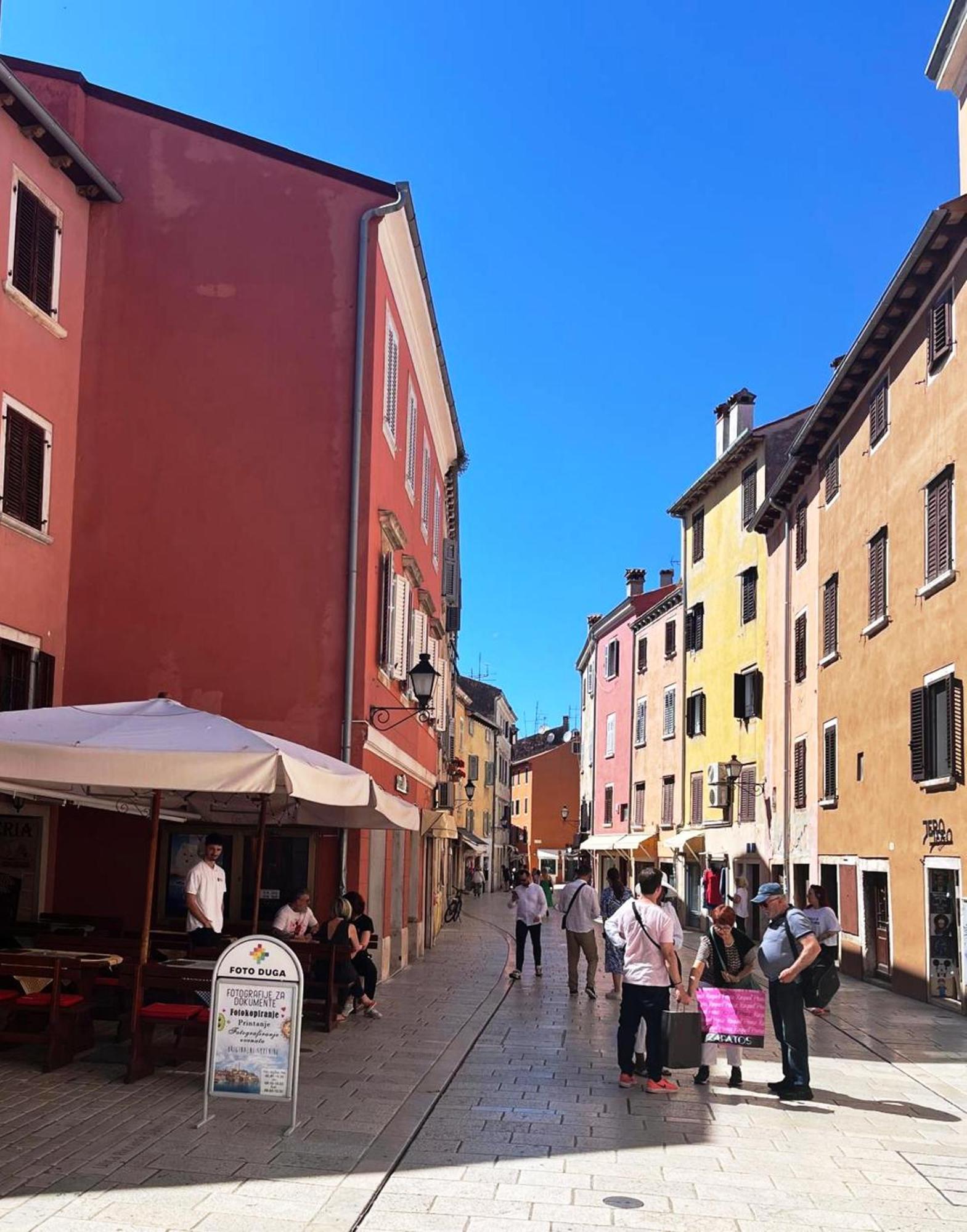 Crystal Deluxe Apartment Rovinj Luaran gambar