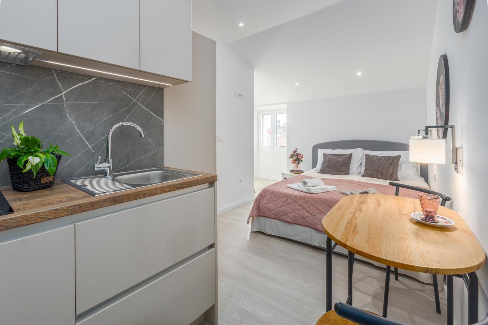 Crystal Deluxe Apartment Rovinj Luaran gambar
