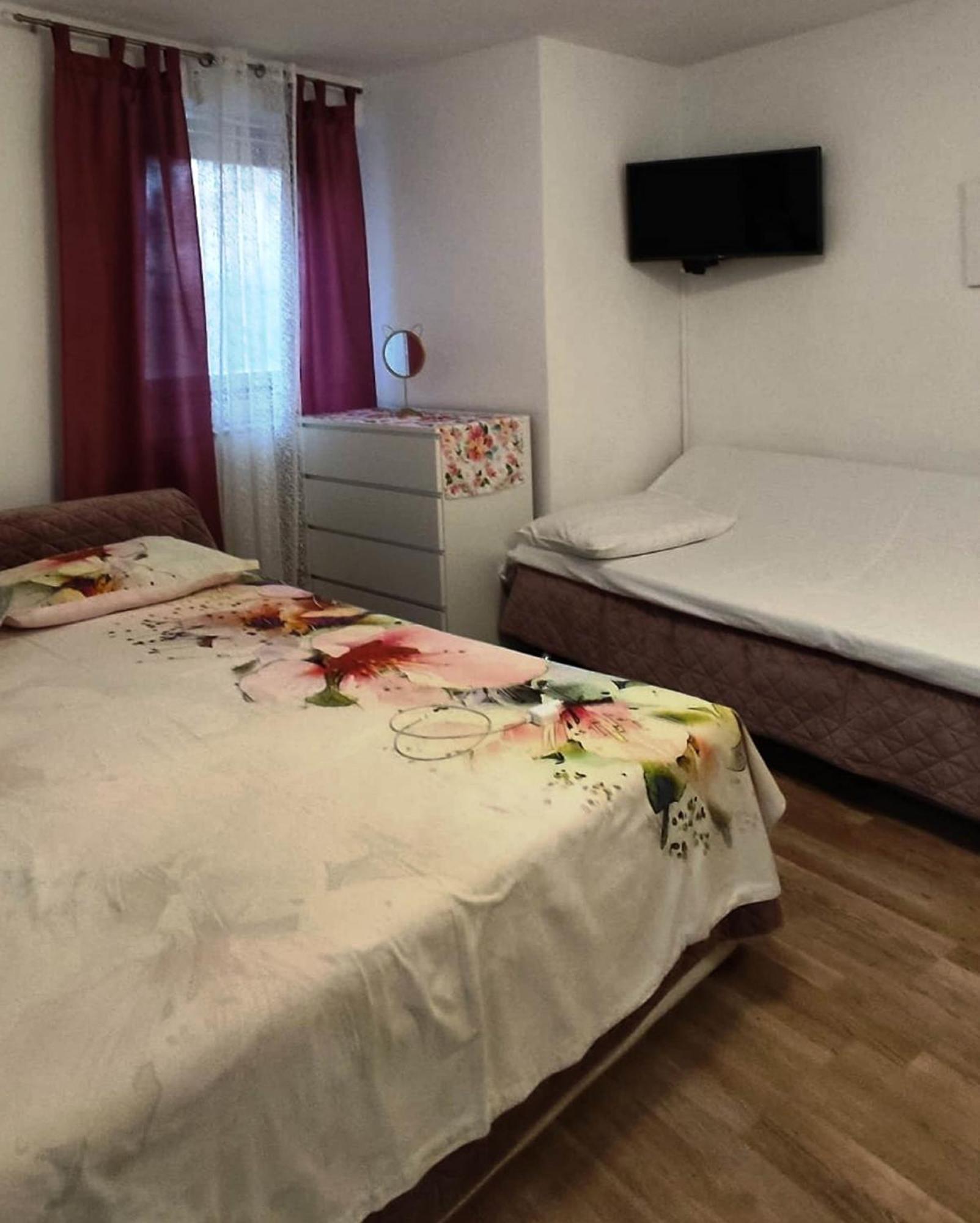 Crystal Deluxe Apartment Rovinj Luaran gambar